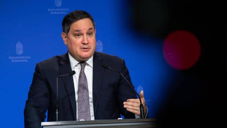 az árletörés következő lépése a biztosítások