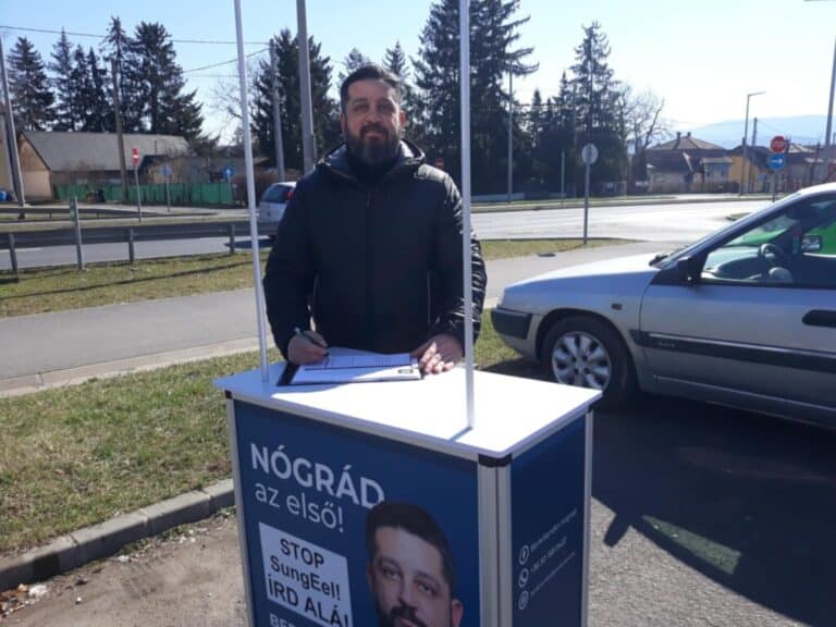 Aláírásgyűjtéssel tiltakoznak a bátonyterenyei akkumulátor-feldolgozó üzem bővítése ellen