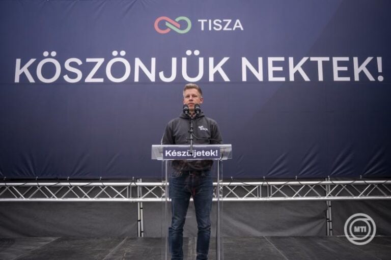 Magyar Péter: emberséges Magyarországot kell építenünk