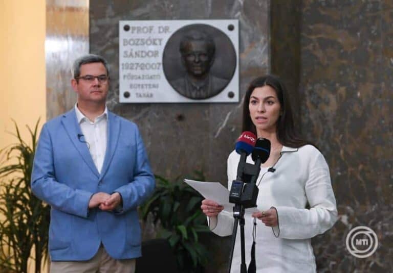 a Tisza Párt akadályozza a dunaújvárosi kórháznak szánt több mint 4 milliárd uniós forrás megérkezését