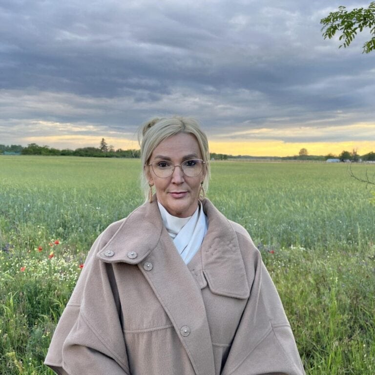 A DK magyarázatot követel a kormánytól, hogy miért tartja vissza az uniós agrártámogatásokat a gazdáktól