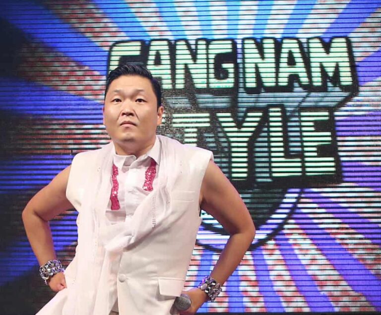 Letartóztatták a Gangnam Style előadóját, PSY, a dél-koreai rapper, rendőrség szerint megsértette az egészségügyi törvényt