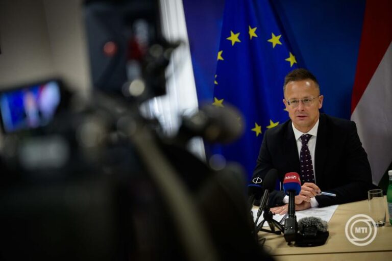 Szijjártó Péter: az Európai Unió megszűnt világpolitikai tényező lenni