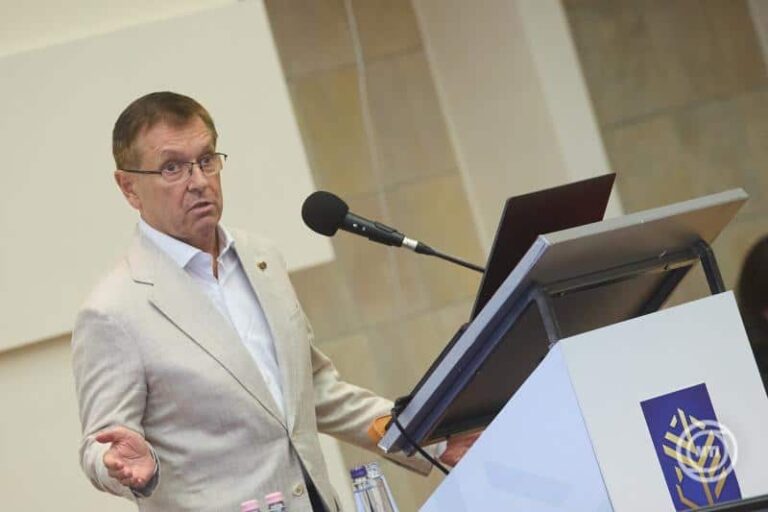 Nyikos László és az MNB alapítványi botránya: A pénz megvan – csak nem tudjuk, hol