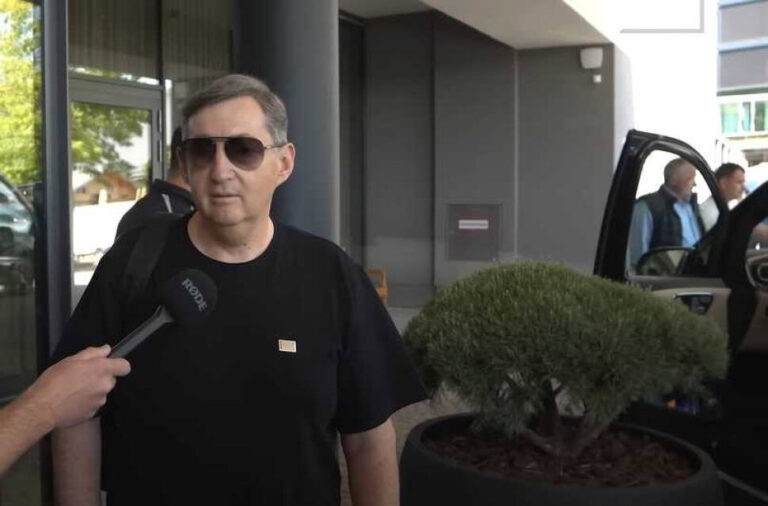 Hadházy: „Eltűnt” Mészáros Lőrinc magángépe a Csendes-óceán felett, kikapcsolhatták a jeladót