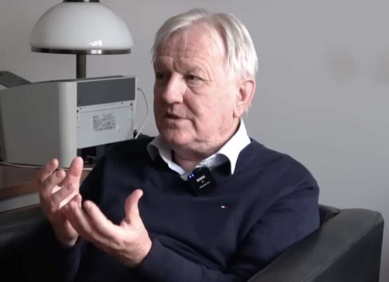 Závecz Tibor: A Fidesz le van maradva, de van egy forgatókönyv, amivel a TISZA hiába nyeri meg a választást