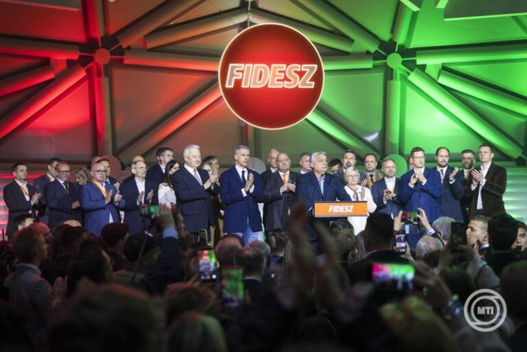 Bejelentés: itt a Fidesz-KDNP parlamenti frakciója, nagy nevek hiányoznak – Gulyás Gergely vezeti az átalakuló képviselőcsoportot